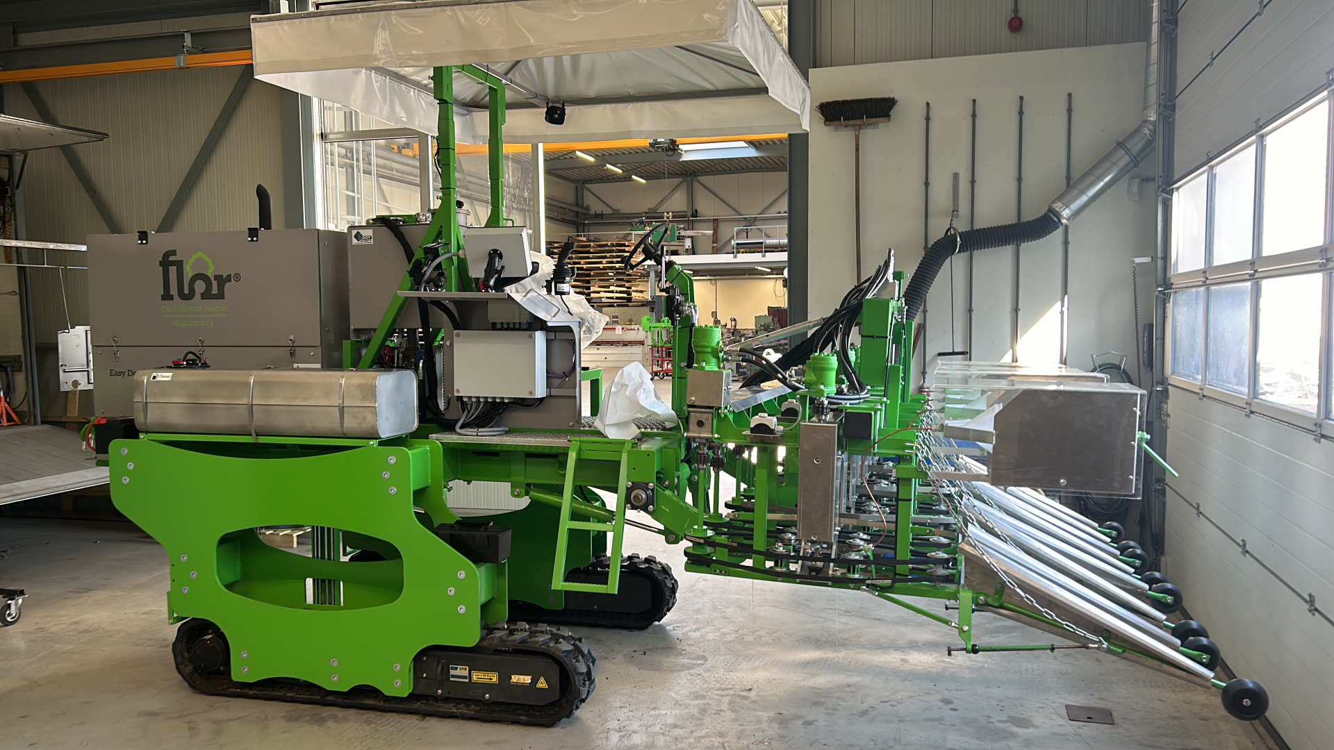 Flor machinery in the workshop